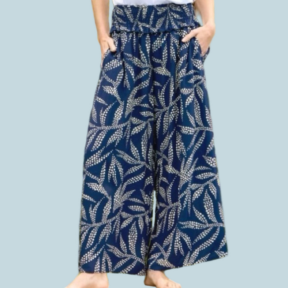 Caribbean Joe Pants - Polka Dot Leaf Print Wide Leg Pants Navy + White NEW Smocked Waist Size Medium